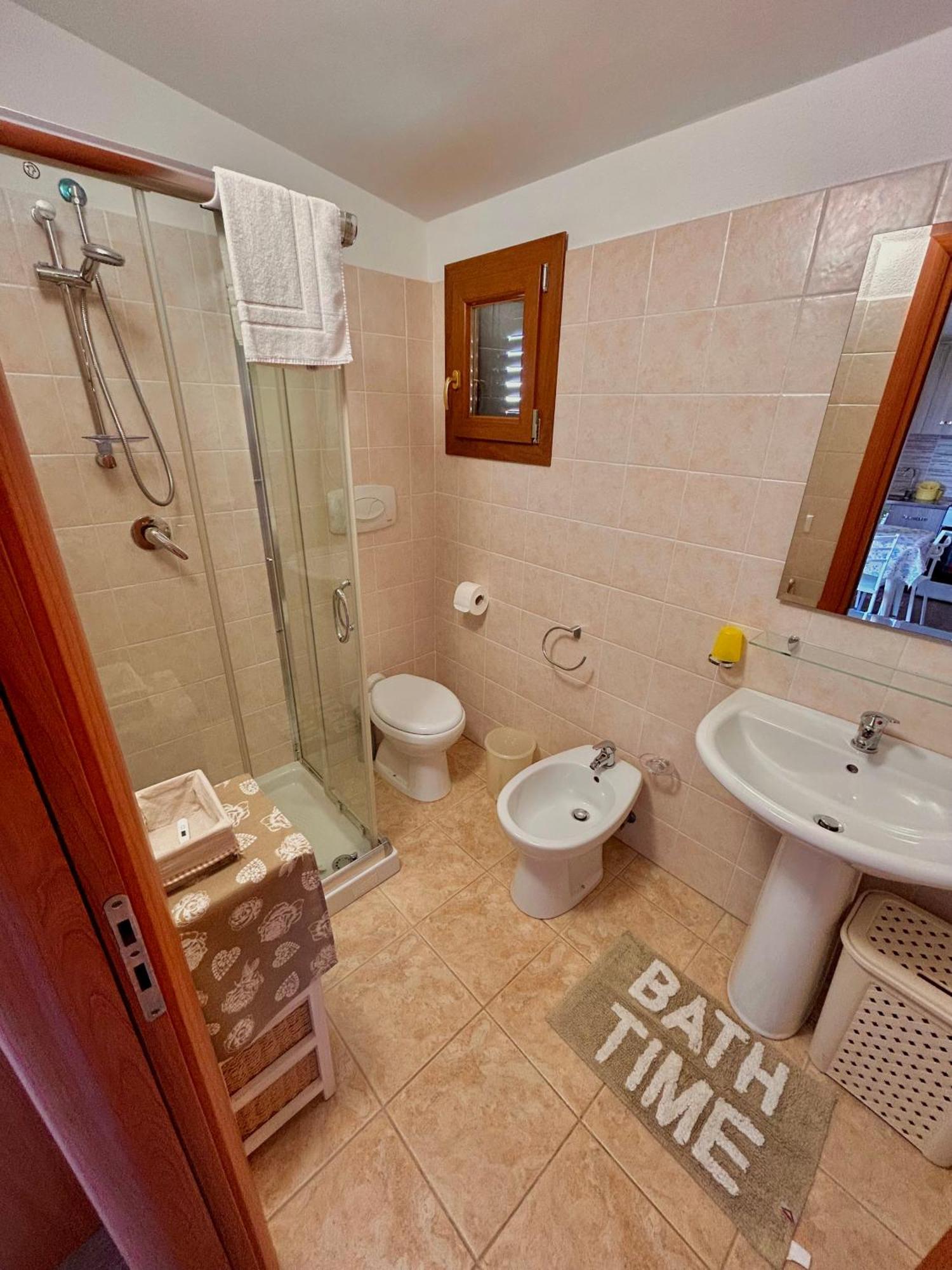 oasi macerina Villa Alanno Bagian luar foto