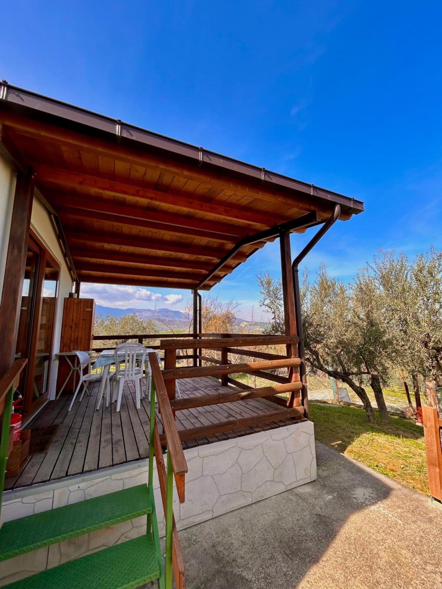 oasi macerina Villa Alanno Bagian luar foto